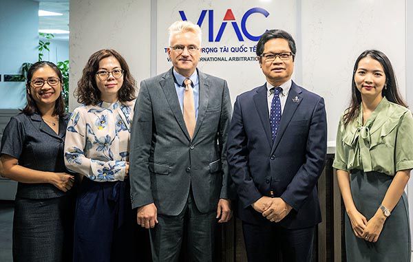 Tổ chức trọng tài quốc tế Việt Nam VIAC