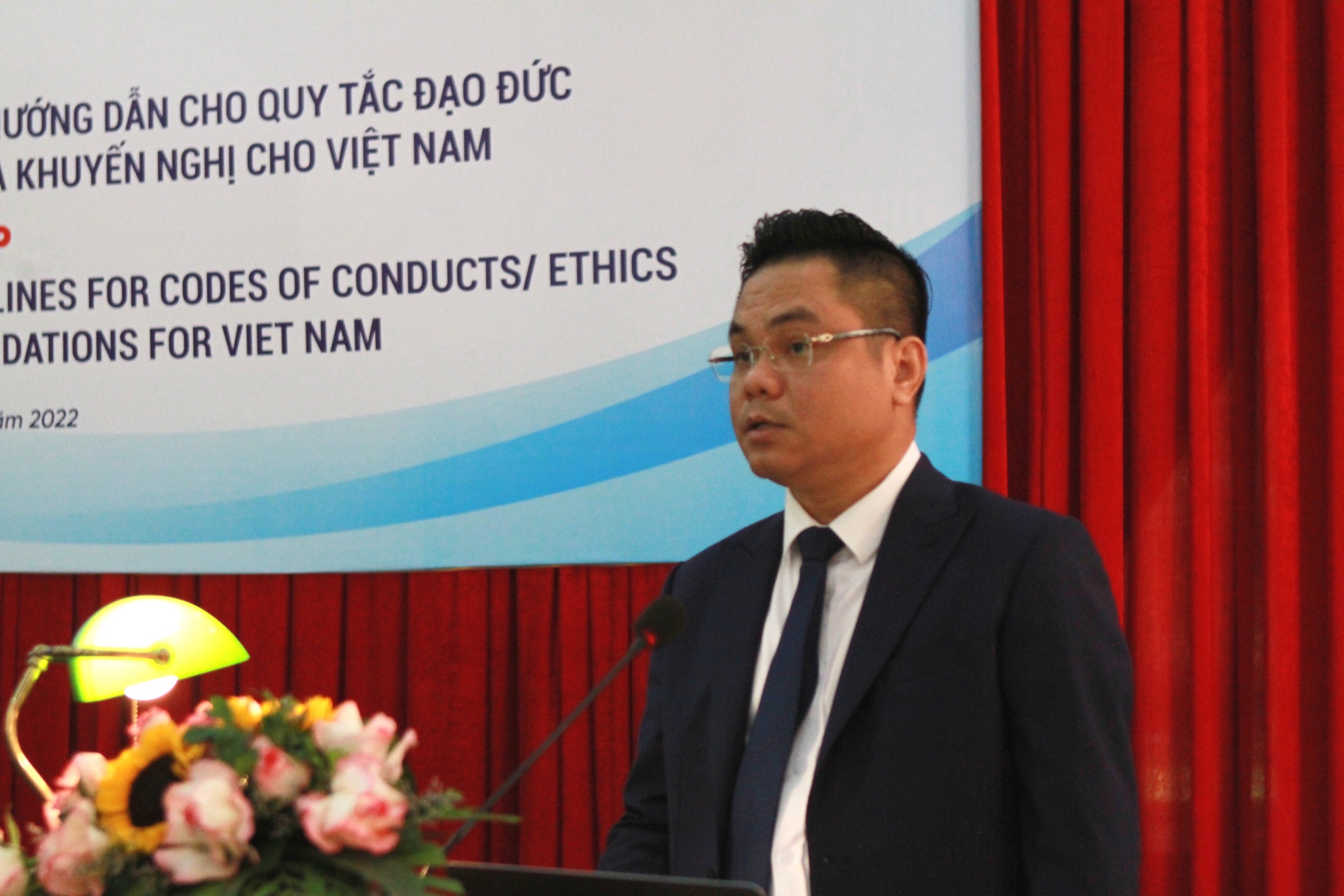 Luật sư Nguyễn Thanh Hà phát biểu tại hội thảo