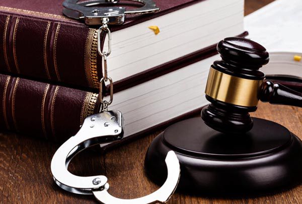 SBLAW cung cấp dịch vụ luật sư hình sự tội chiếm đoạt tài sản