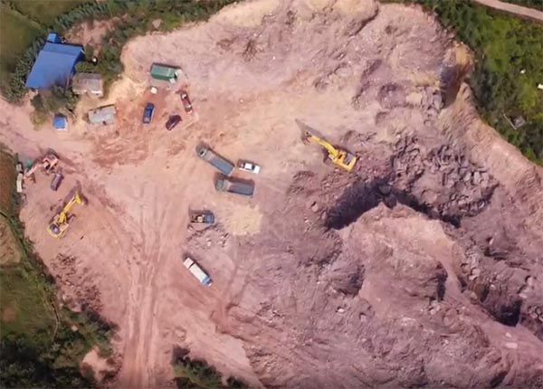 Mỏ khai thác tại khu vực xóm Điềm Thuỵ - xã Điềm Thuỵ - huyện Phú Bình